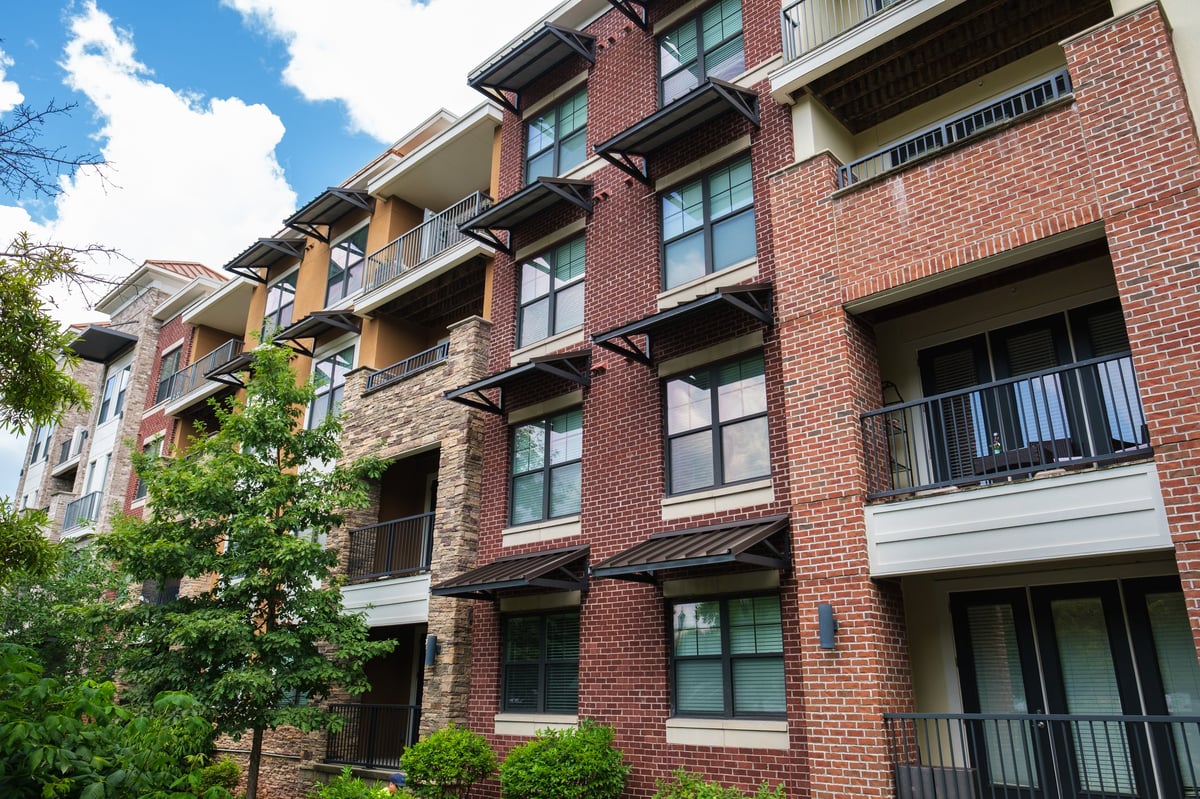 Multifamily apartment building exterior - professional real estate photography